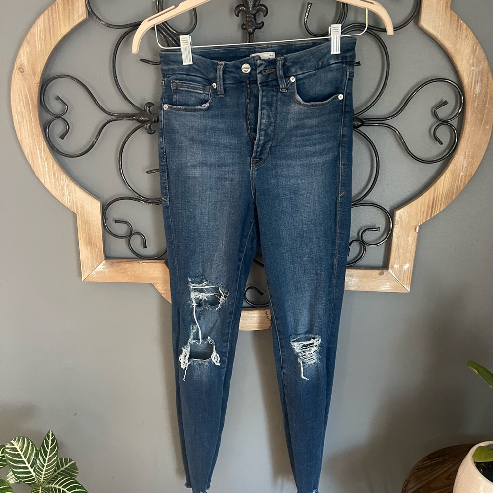 Good American Medium Blue Ripped Skinny Jeans